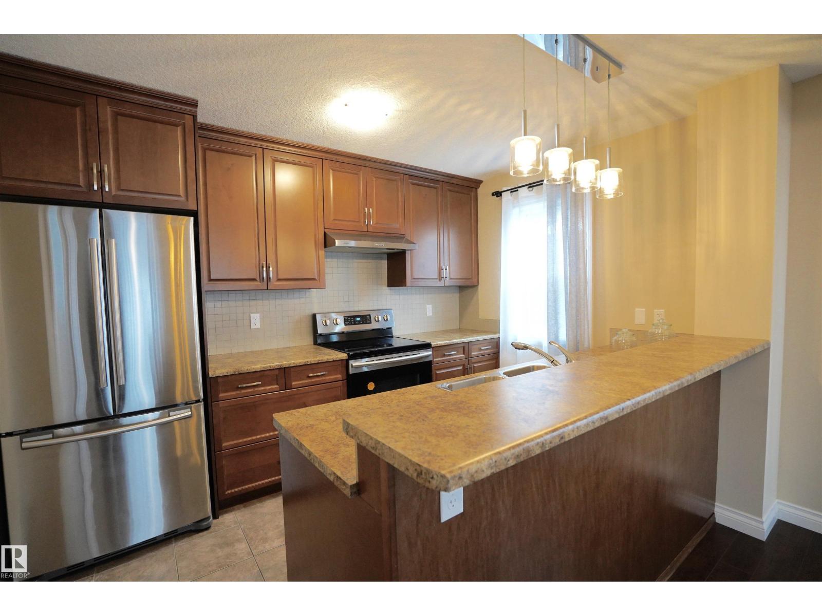 12018 65 ST NW - 8