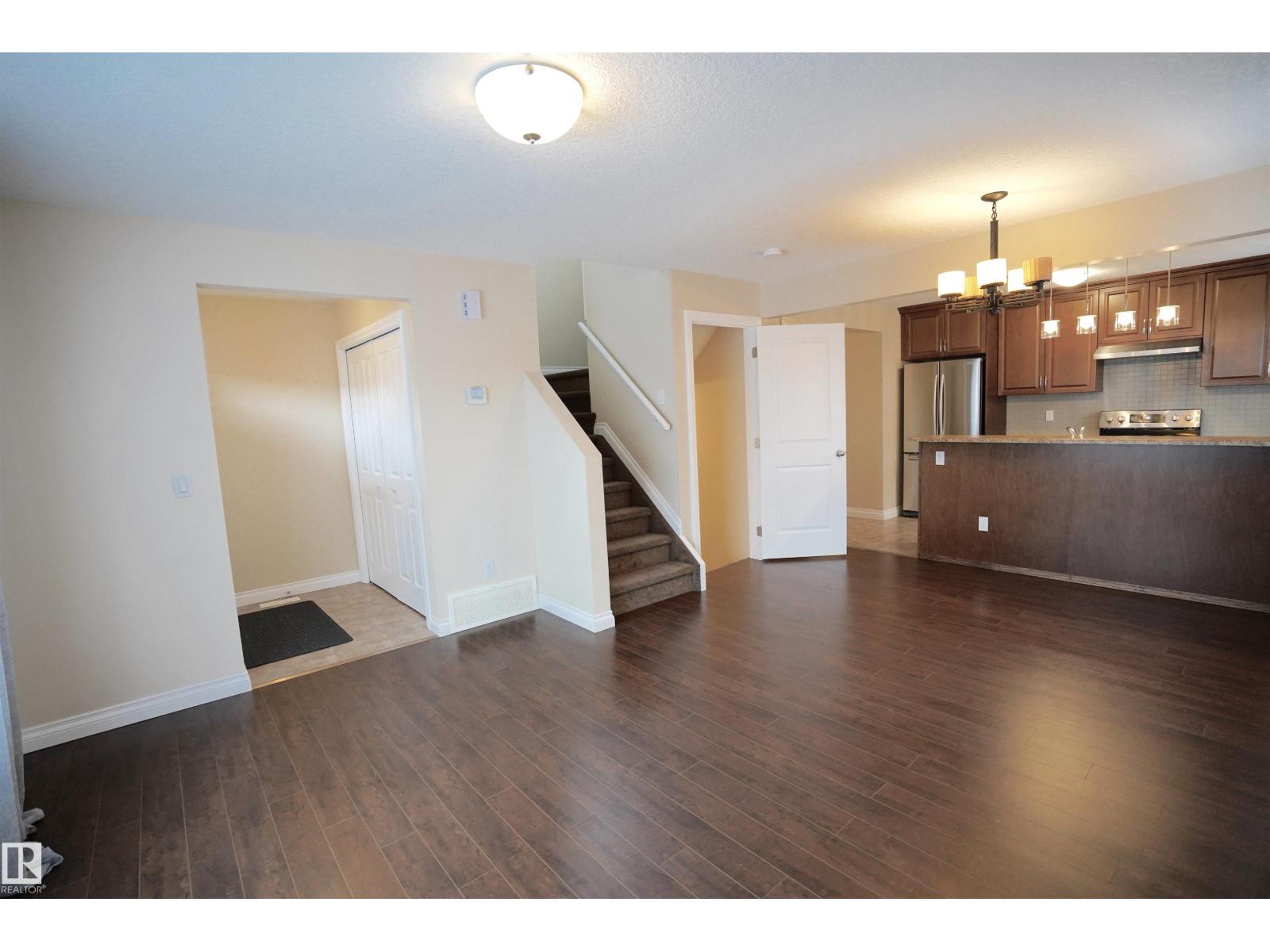 12018 65 ST NW - 9