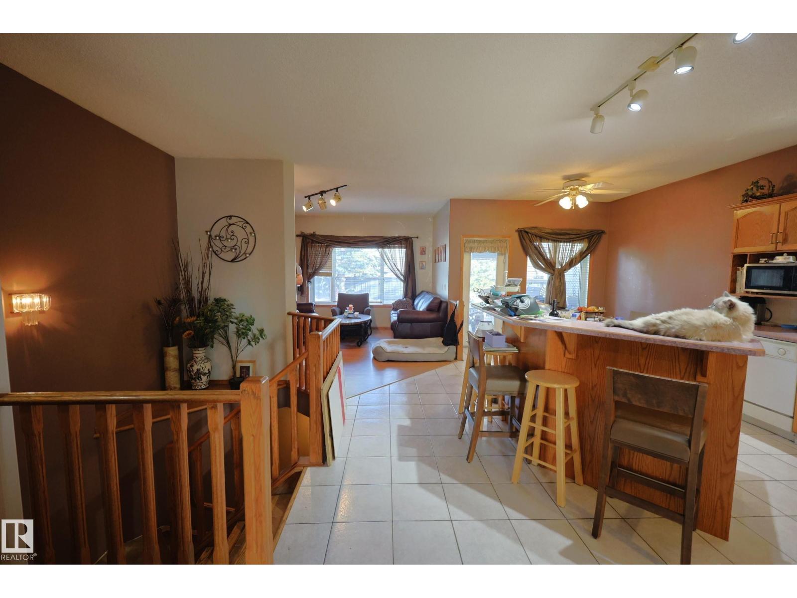 8309 160A AV NW, Edmonton