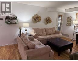 205 Third Avenue Unit# 2219, Invermere, BC V0A1K7 Photo 11