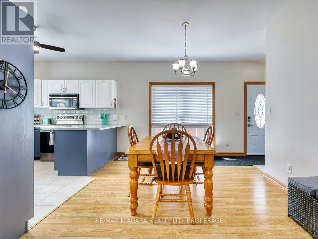8110 LAMONT AVENUE - 14