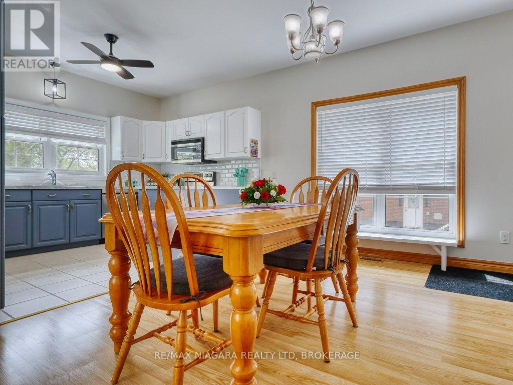 8110 LAMONT AVENUE - 15