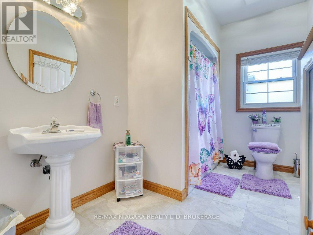 8110 LAMONT AVENUE - 28