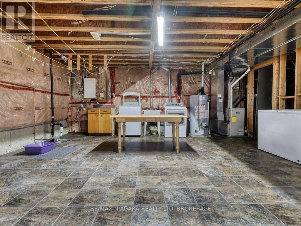 8110 LAMONT AVENUE - 46
