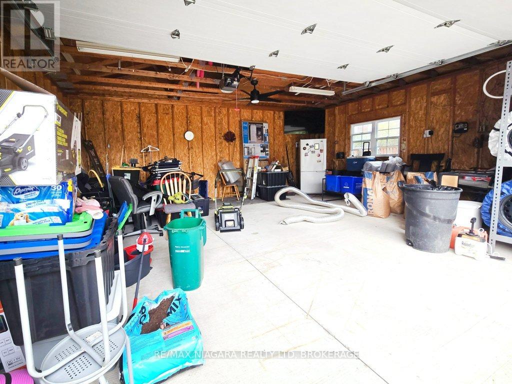8110 LAMONT AVENUE - 48