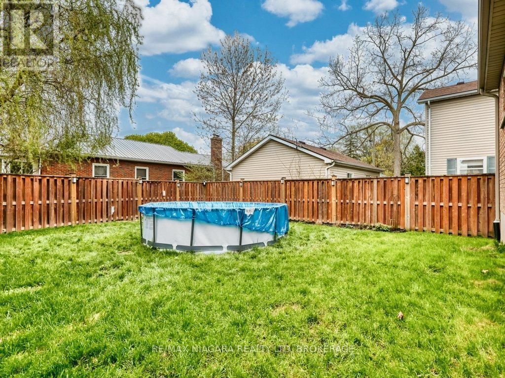 8110 LAMONT AVENUE - 5