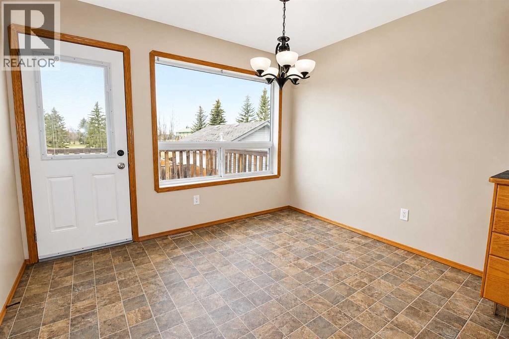 60 Vickers Close, Red Deer