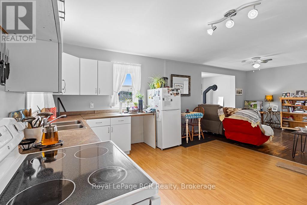 2882 6 HIGHWAY - 9