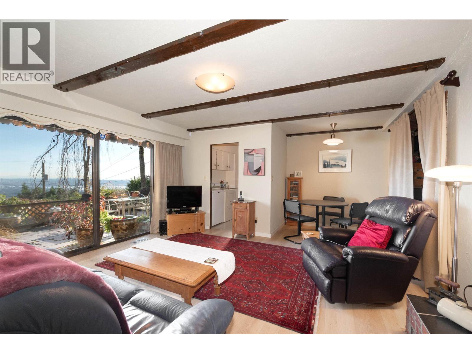 560 CRAIGMOHR DRIVE, West Vancouver