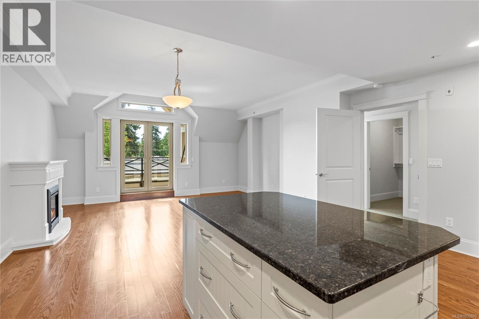 #307 222 Second Ave W - 19