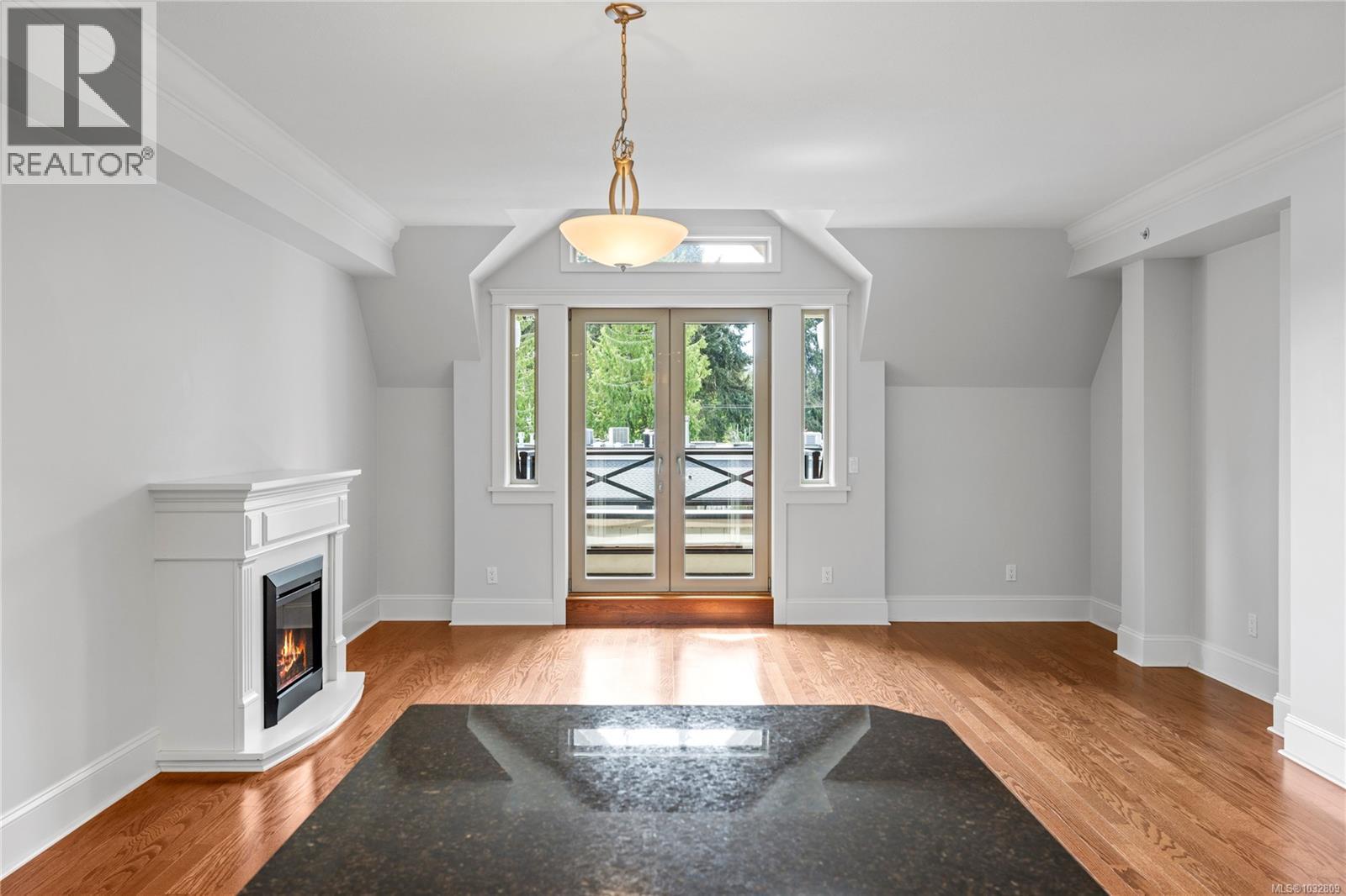 #307 222 Second Ave W - 21