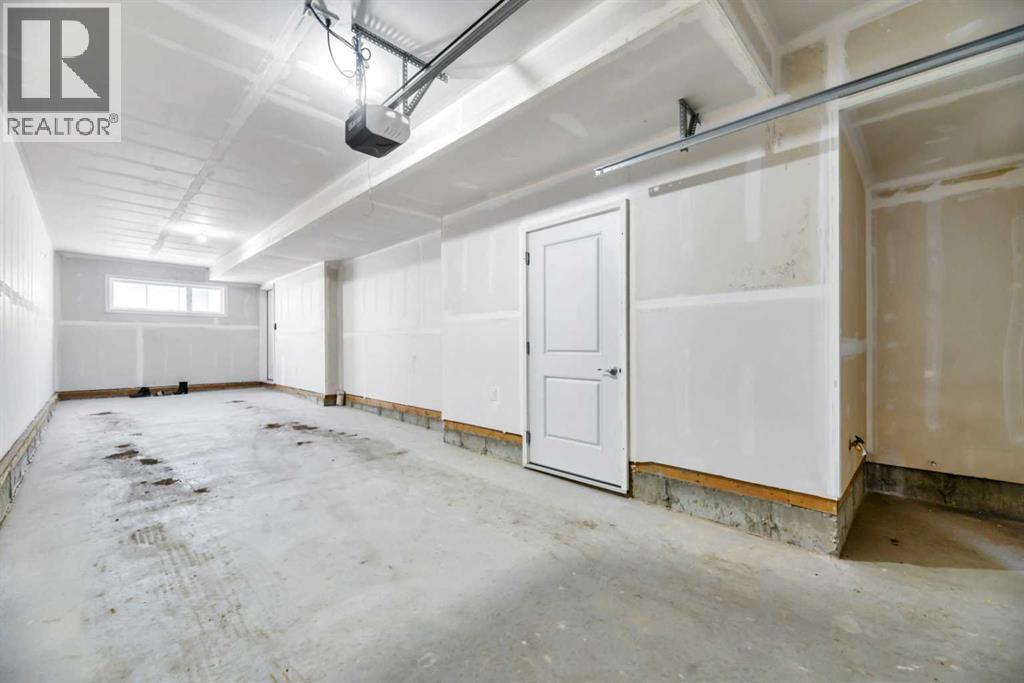 #337 301 Redstone Boulevard NE - 12