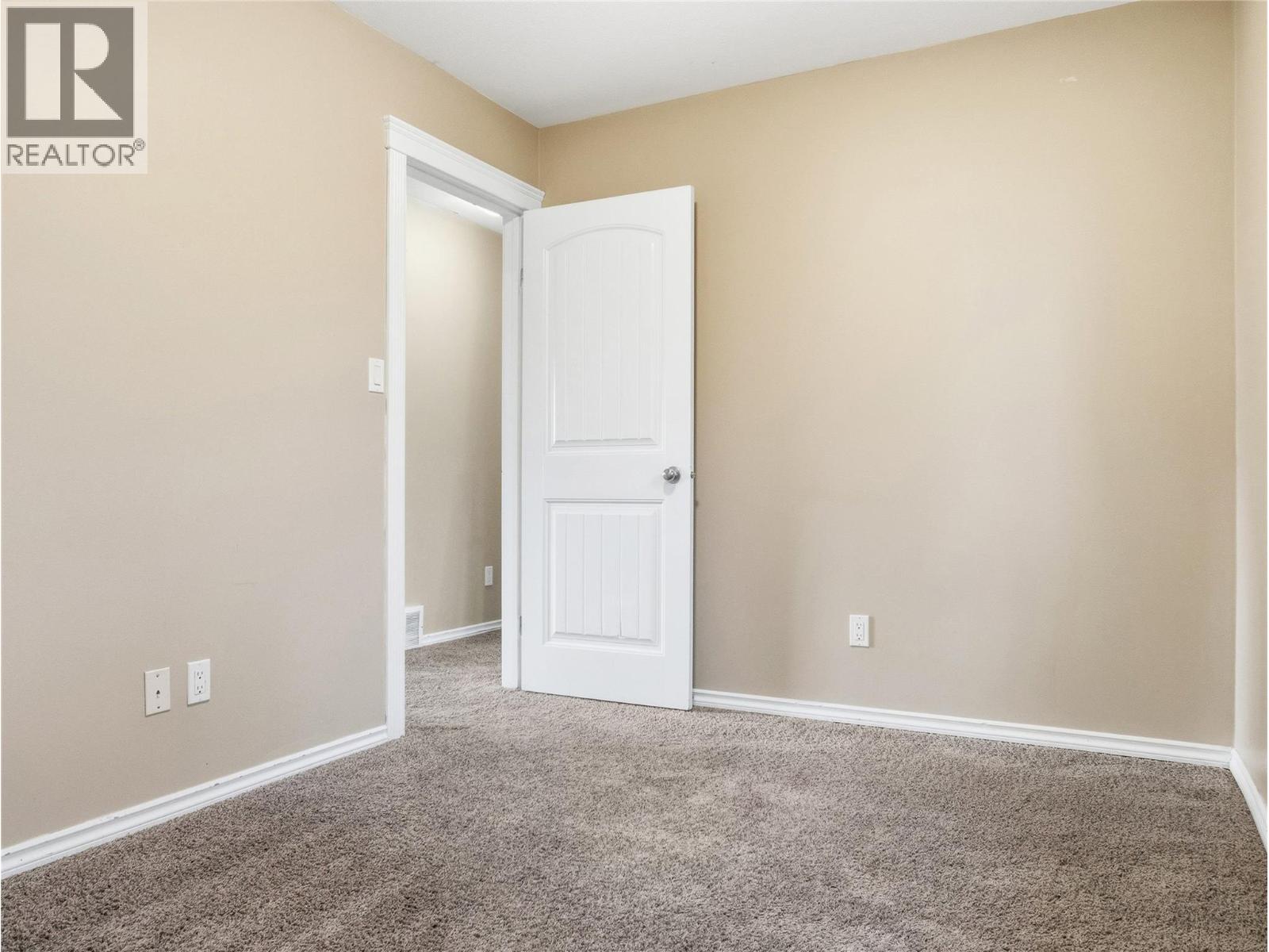 721 100 Avenue, Dawson Creek