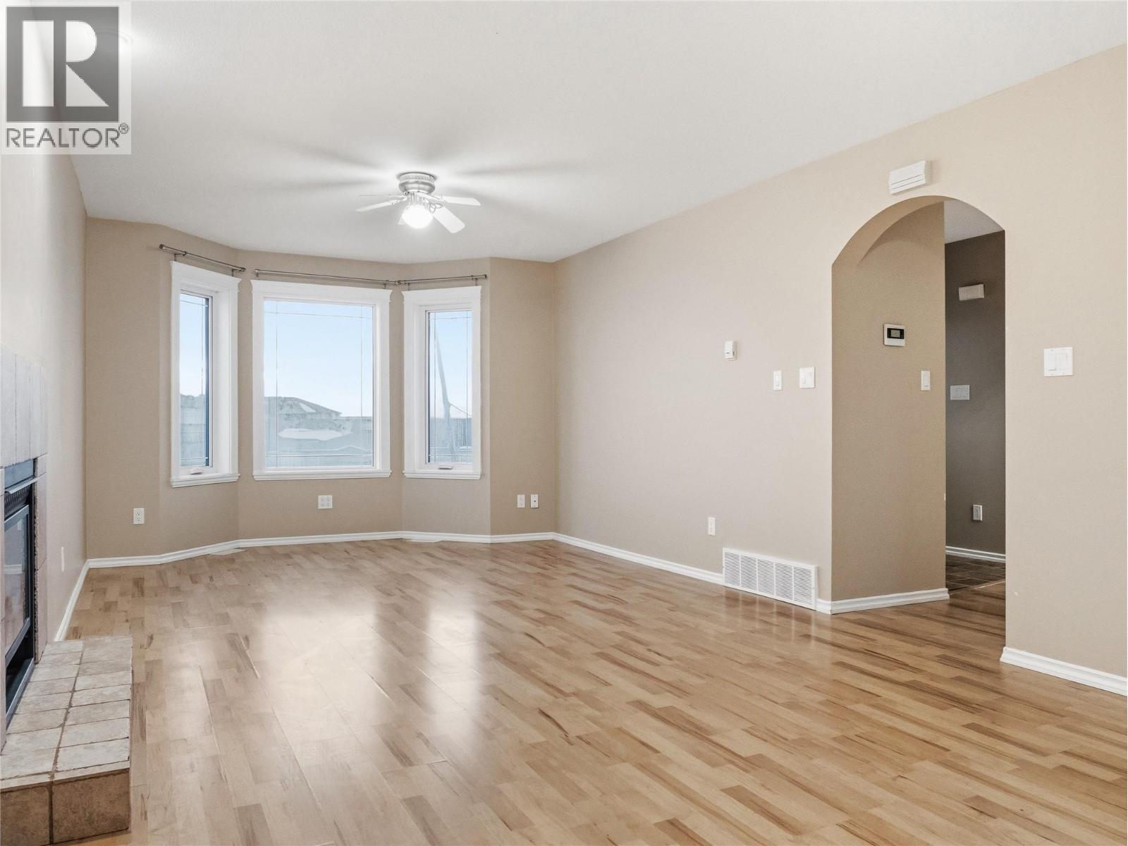 721 100 Avenue, Dawson Creek