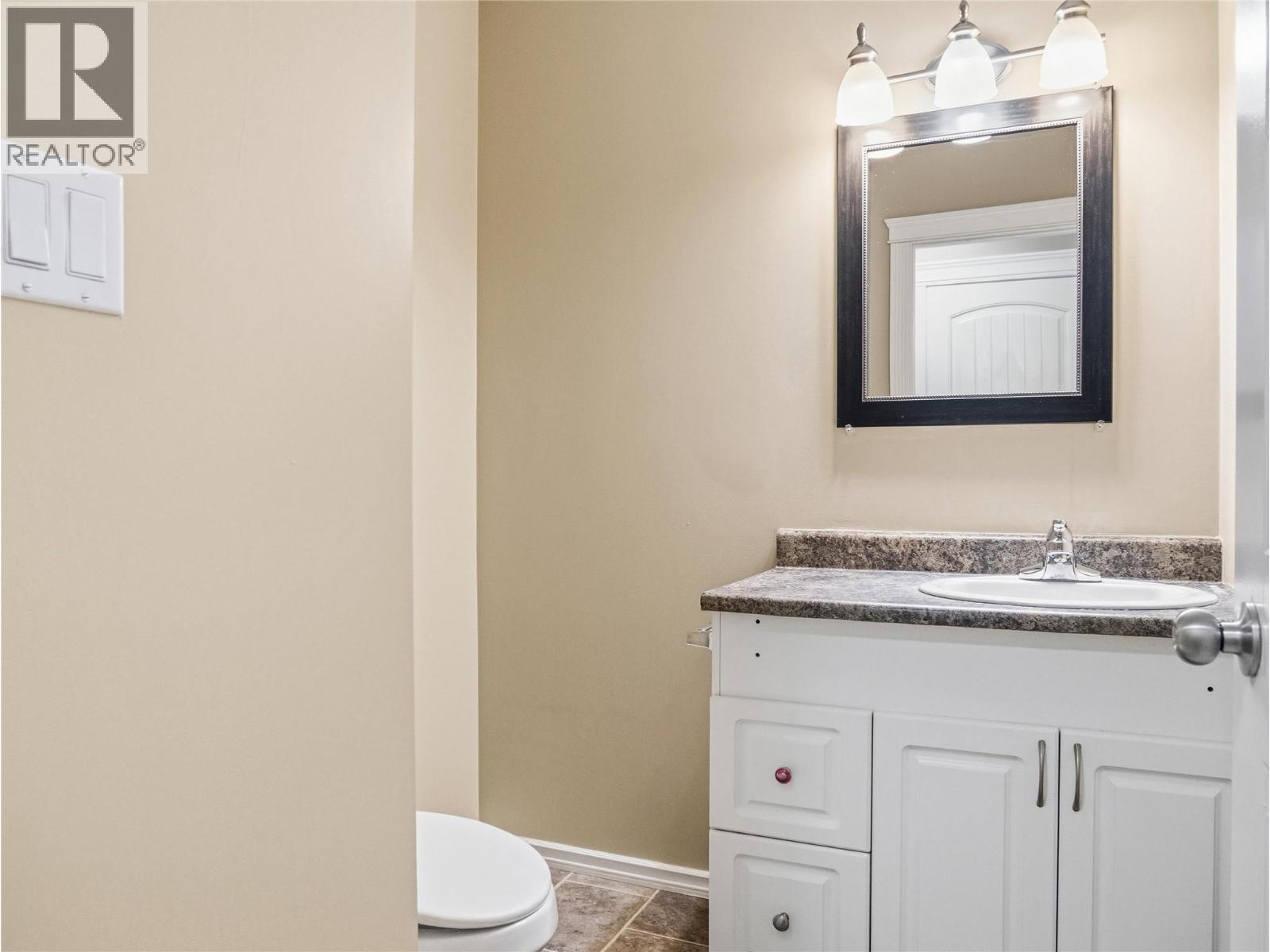 721 100 Avenue, Dawson Creek