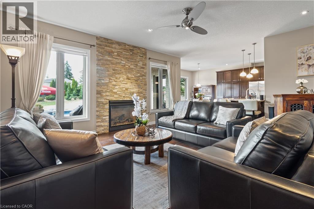21 FARROW Road, Brantford, Ontario, N3T5L7 — Photo 9