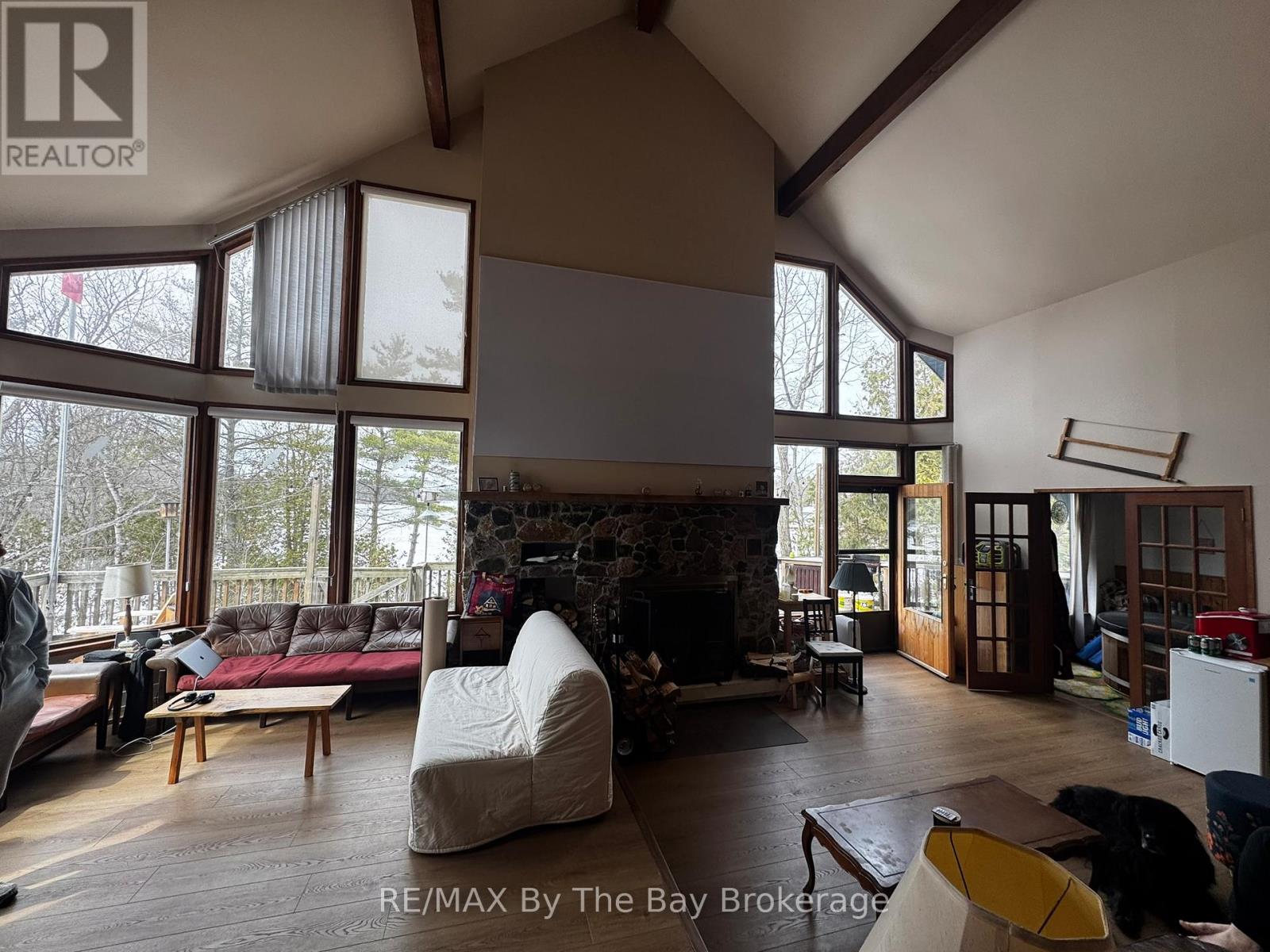 609 SOUTH BAY ROAD - 12