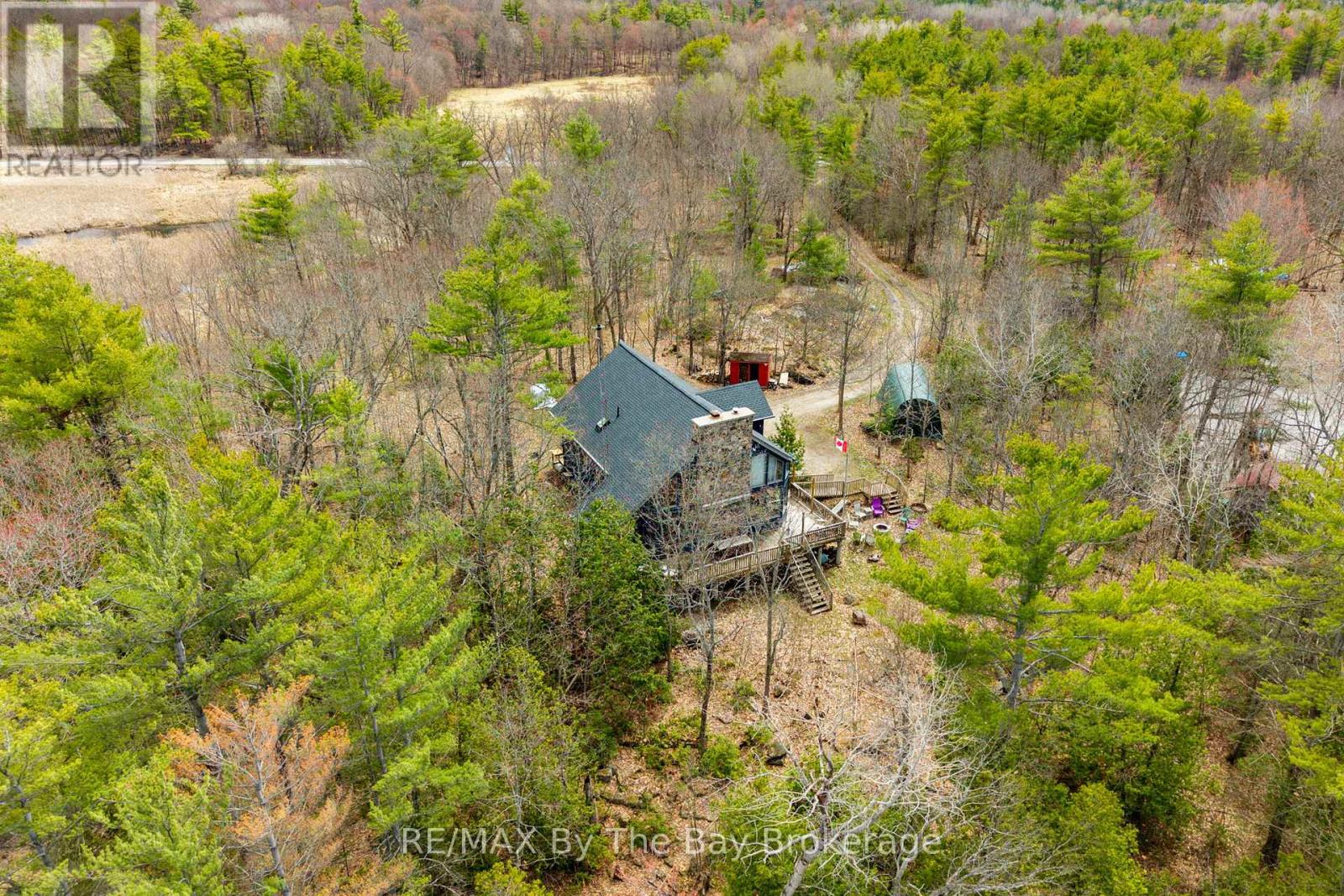609 SOUTH BAY ROAD - 4