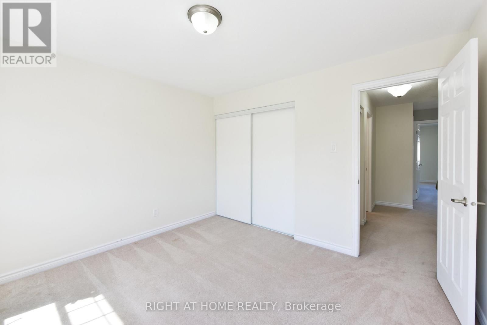 3 Bed, 3 Bath House for Rent in Ottawa – 348 GALLANTRY WAY, Ottawa – MLS# X13074400 - Image 23