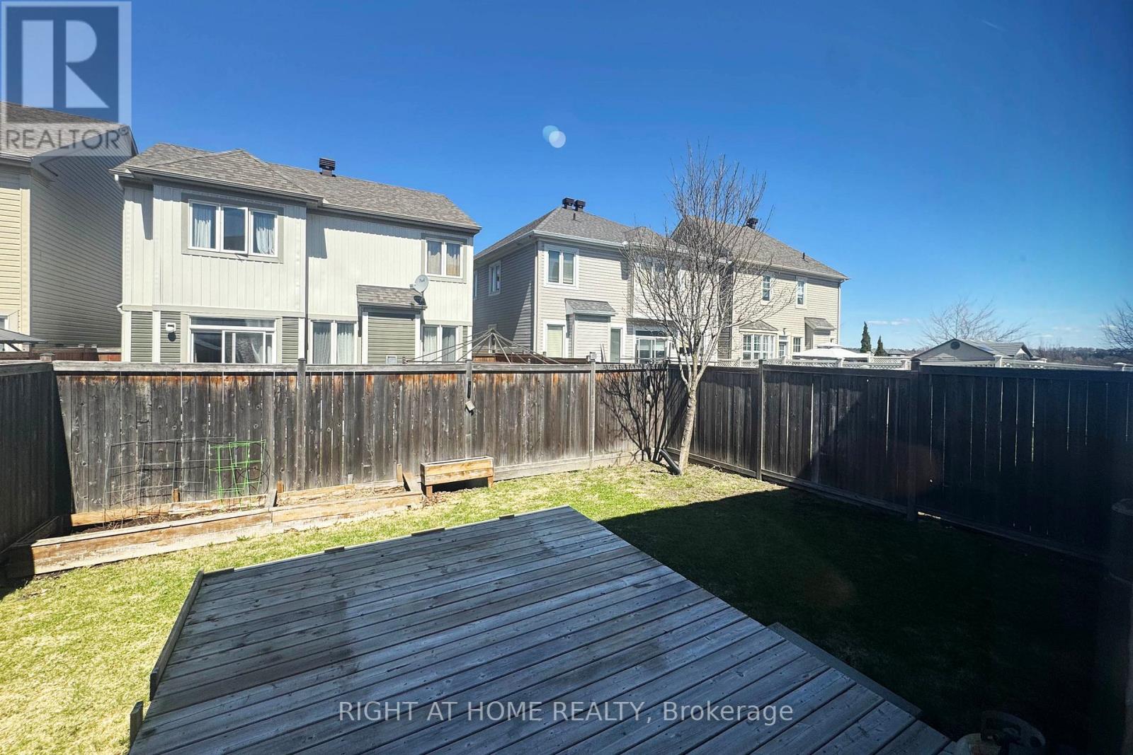 3 Bed, 3 Bath House for Rent in Ottawa – 348 GALLANTRY WAY, Ottawa – MLS# X13074400 - Image 26