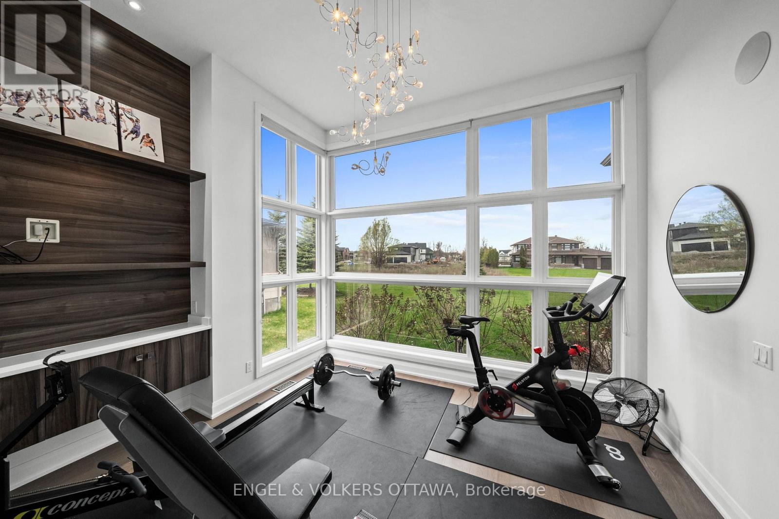 132 DUNBLANE WAY - 25