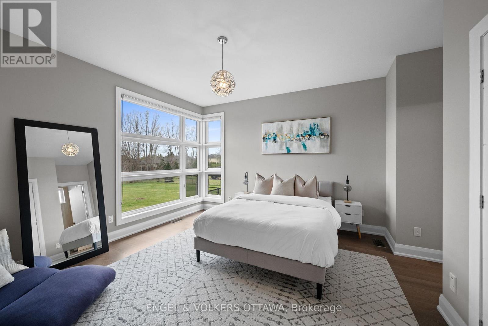 132 DUNBLANE WAY - 27