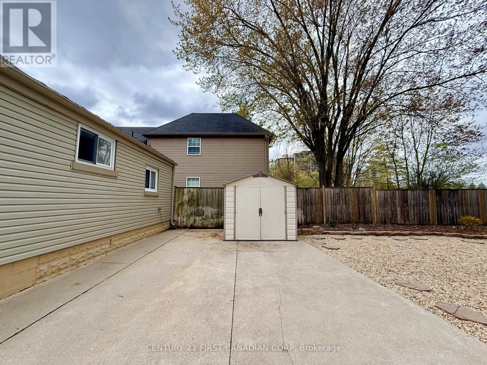 236 RAYMOND AVENUE - 7
