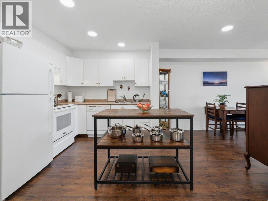 #3411 16320 24 Street SW - 4