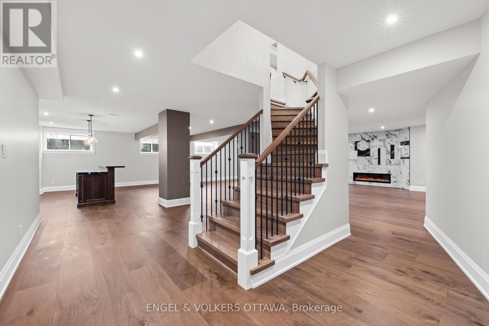 5 Bed, 4 Bath House for Rent in Ottawa – 432 ASHBEE COURT, Ottawa – MLS# X12767256 - Image 33