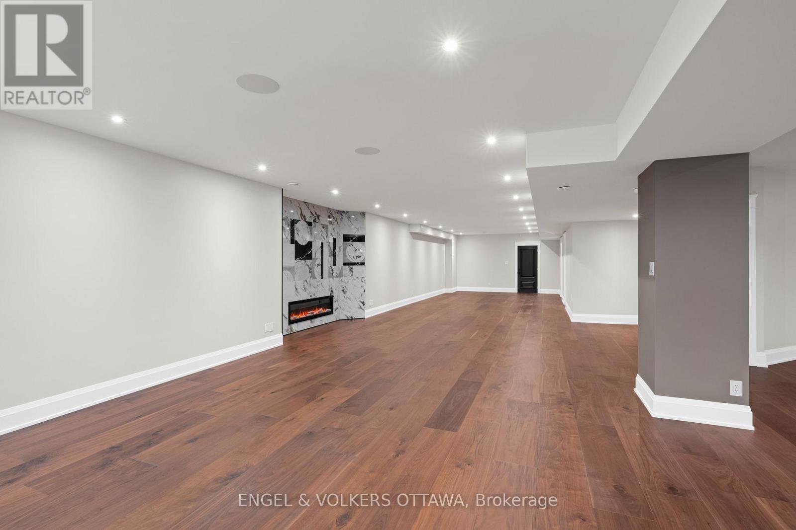 5 Bed, 4 Bath House for Rent in Ottawa – 432 ASHBEE COURT, Ottawa – MLS# X12767256 - Image 36