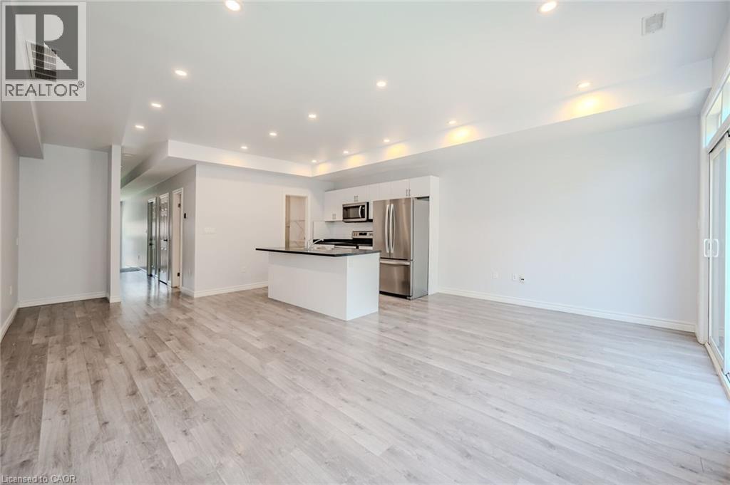10B LLOYD Street Unit# Upper, St. Catharines, Ontario, L2S2N8 — Photo 10