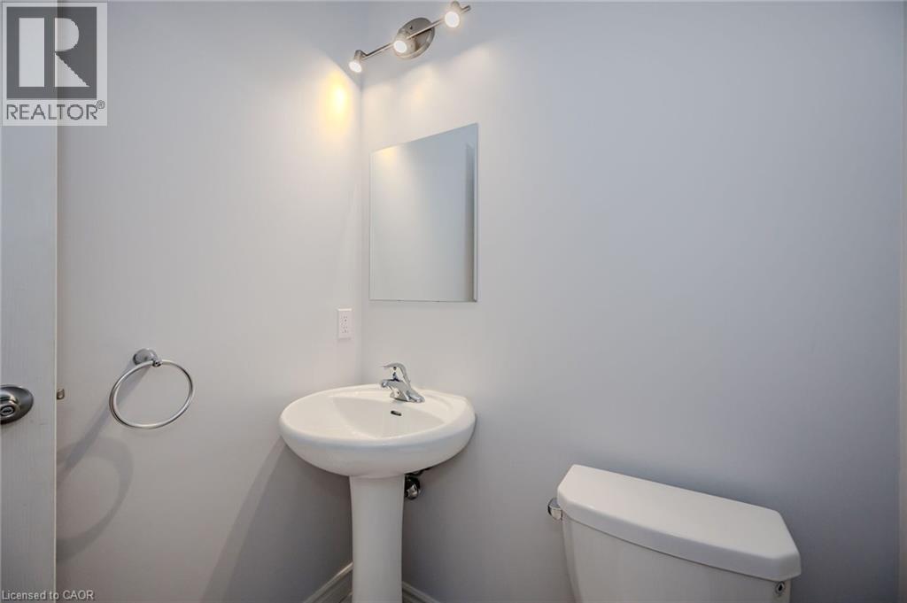 10B LLOYD Street Unit# Upper, St. Catharines, Ontario, L2S2N8 — Photo 21