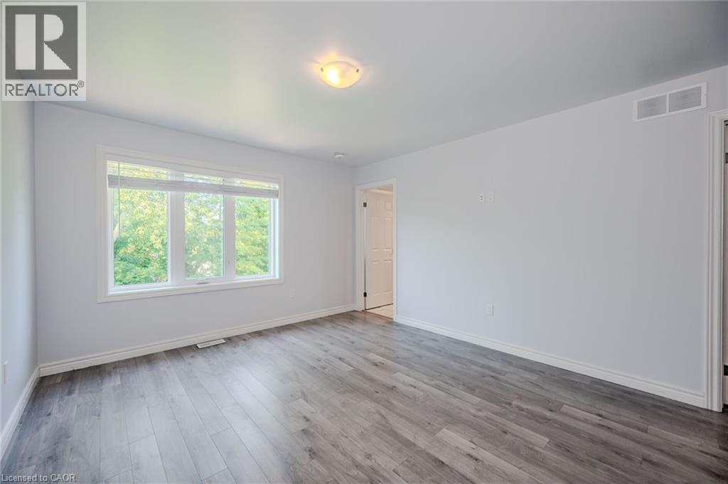 10B LLOYD Street Unit# Upper, St. Catharines, Ontario, L2S2N8 — Photo 26