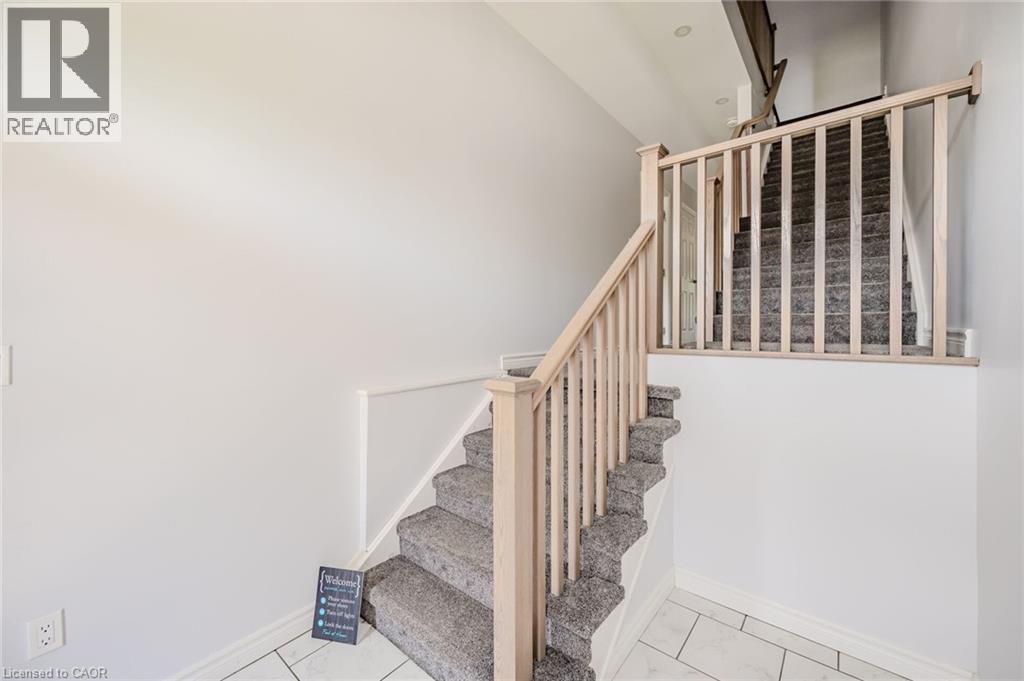 10B LLOYD Street Unit# Upper, St. Catharines, Ontario, L2S2N8 — Photo 8