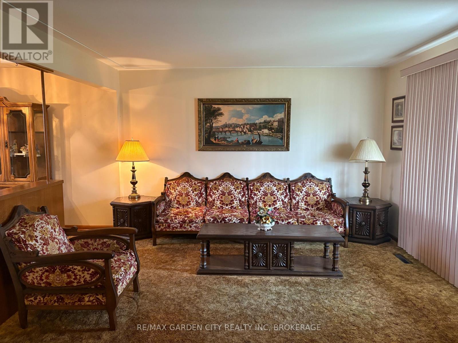 69 STRATHMORE CRESCENT - 10