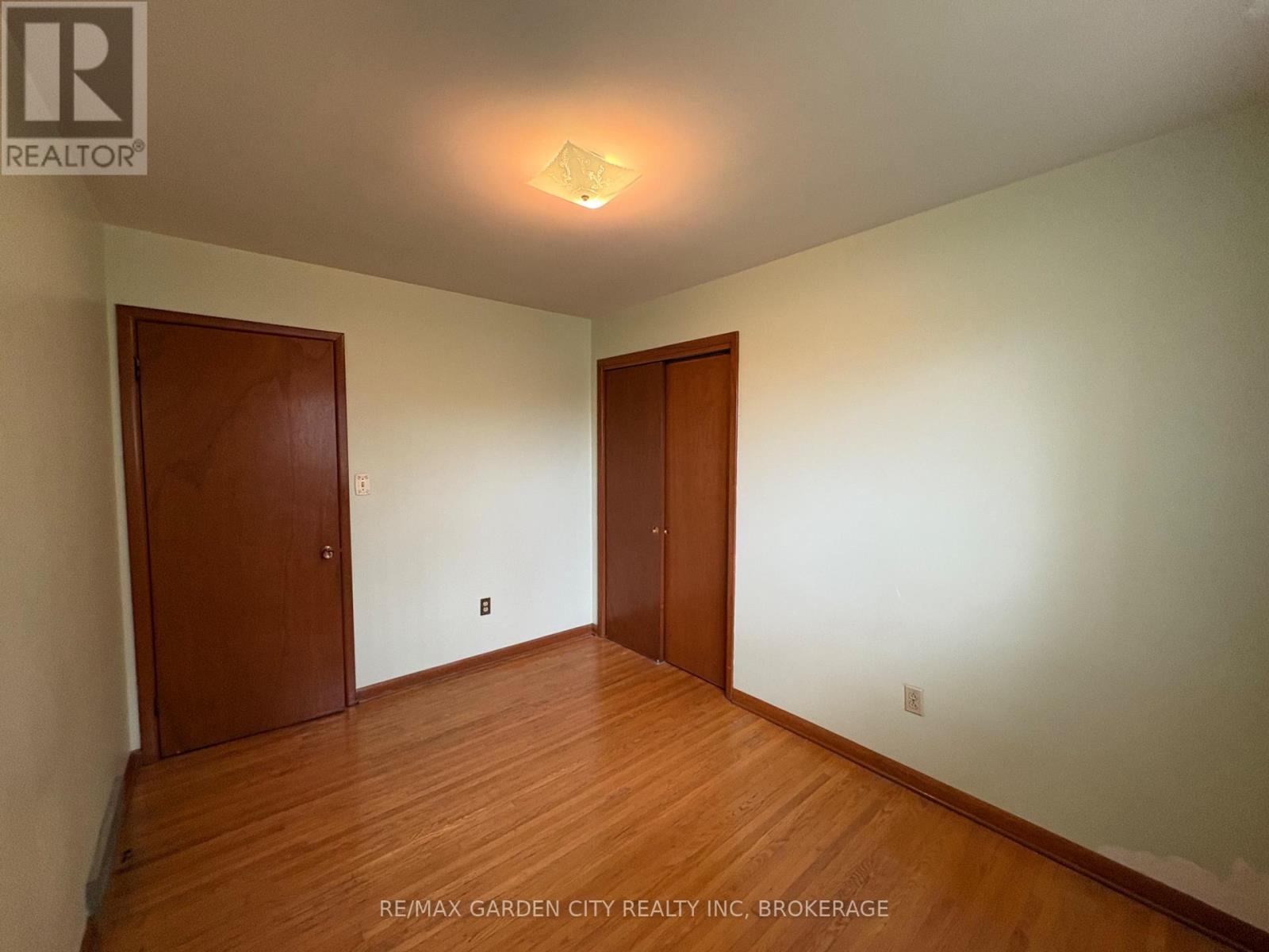 69 STRATHMORE CRESCENT - 25