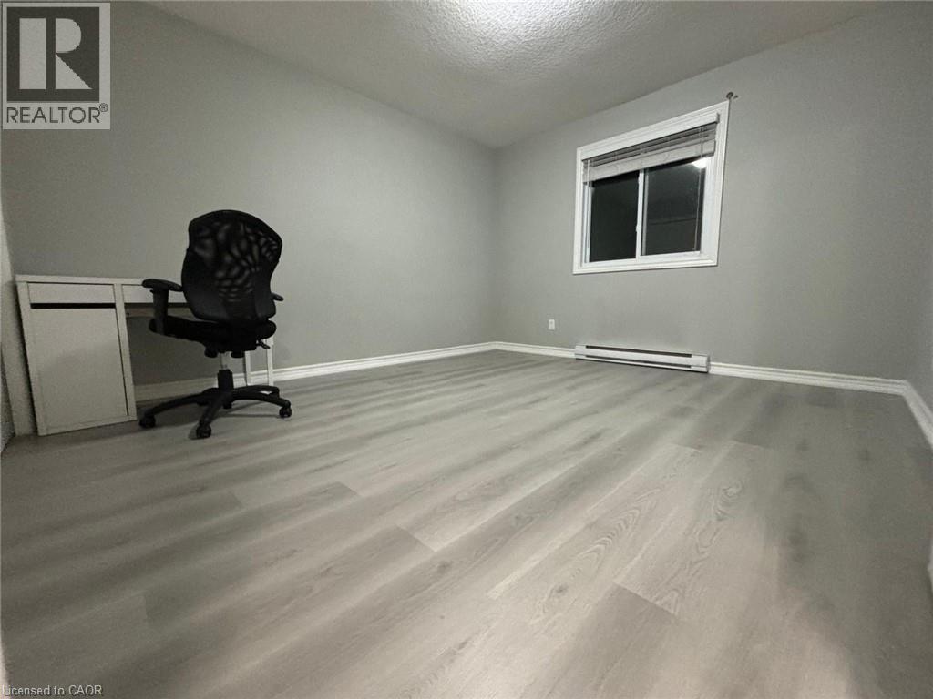 262 PATRICIA Avenue Unit# 2, Kitchener, Ontario, N2M1J9 — Photo 25