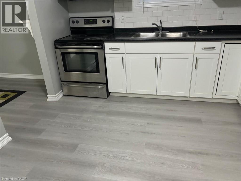 262 PATRICIA Avenue Unit# 2, Kitchener, Ontario, N2M1J9 — Photo 29
