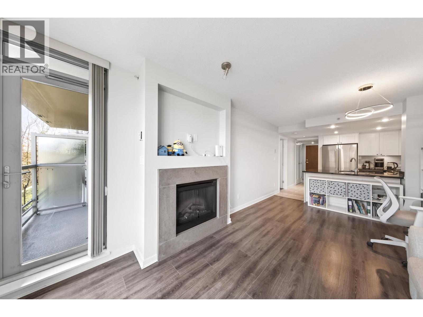 #208-9373 HEMLOCK Drive, Richmond
