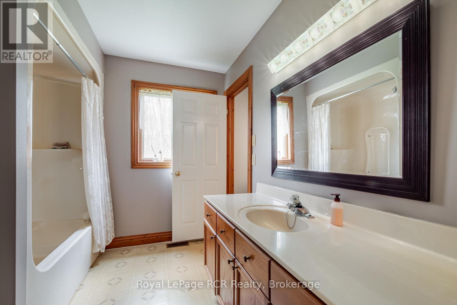 302088 GREY RD 170 ROAD - 23
