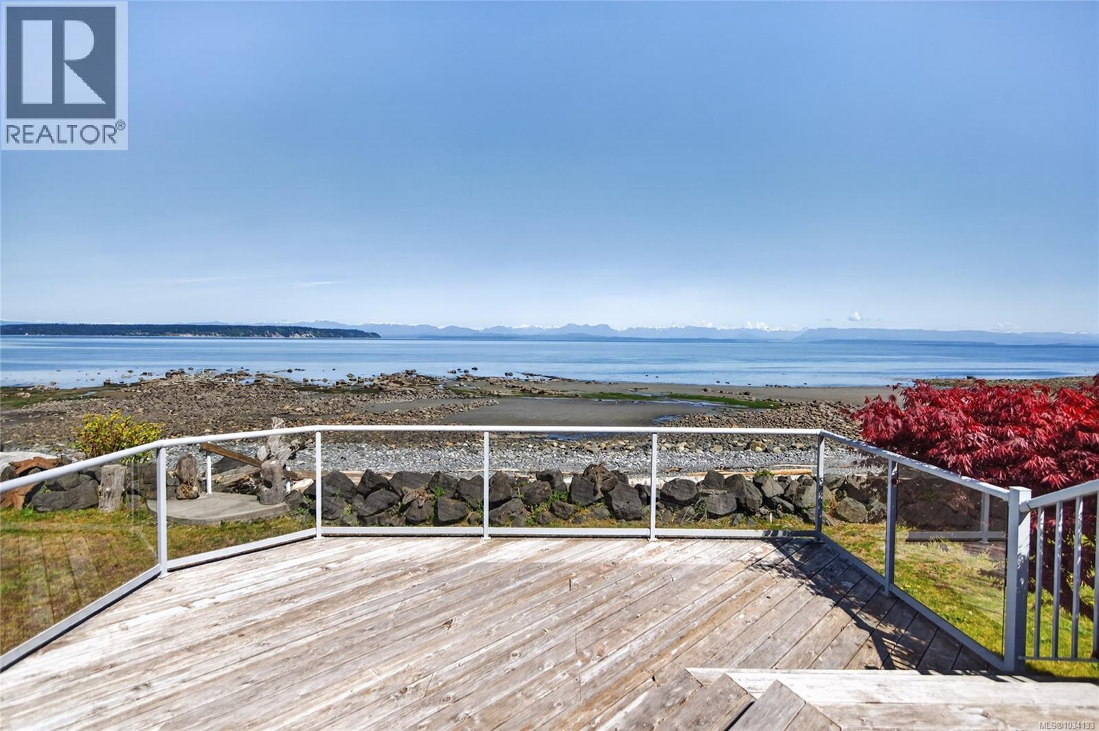 3643 Island Hwy S - 24