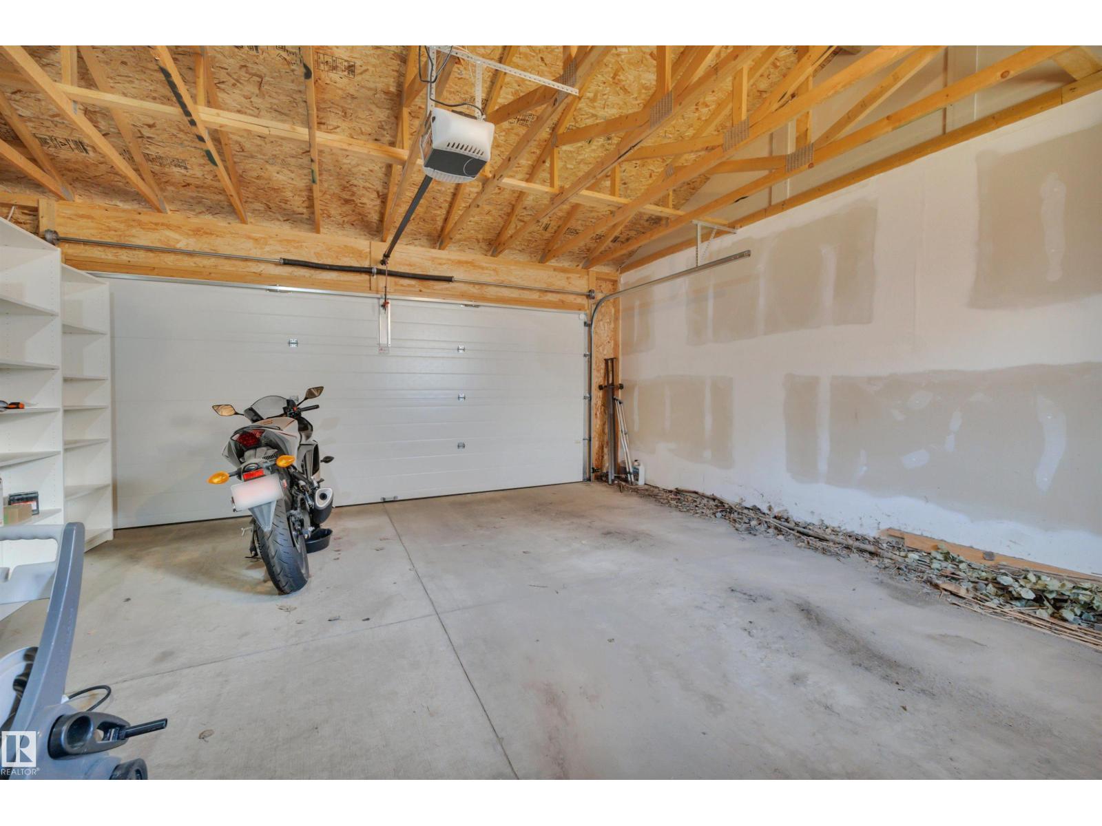 355 SECORD BV NW, Edmonton