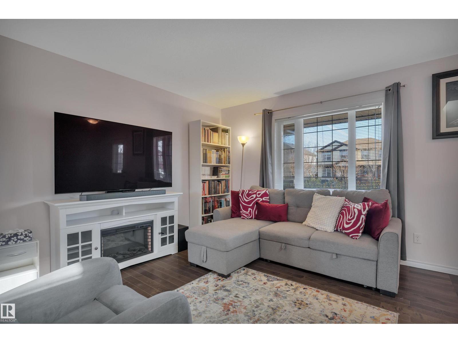 355 SECORD BV NW, Edmonton