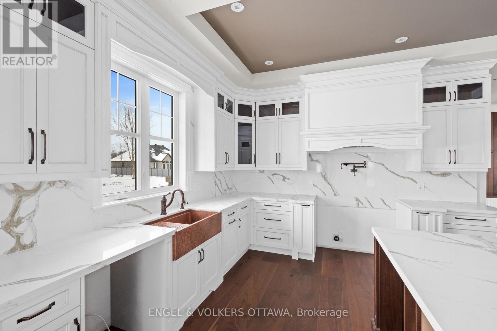 432 ASHBEE COURT - 20