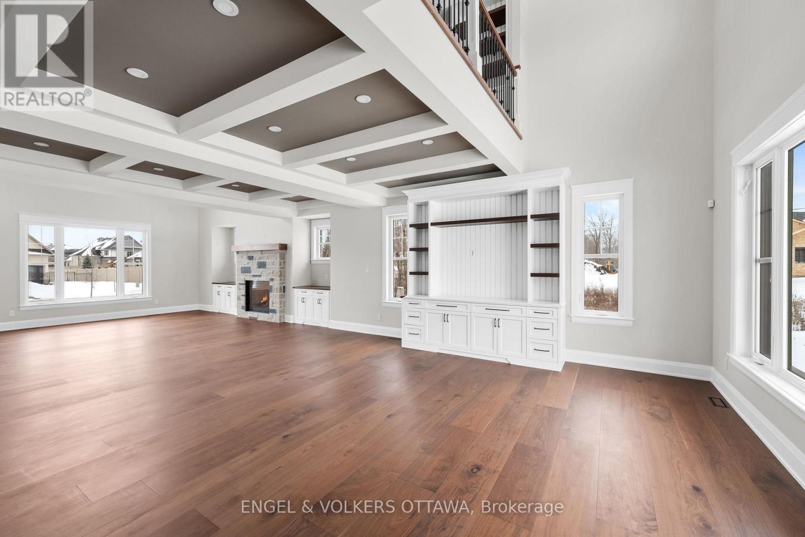 432 ASHBEE COURT - 9