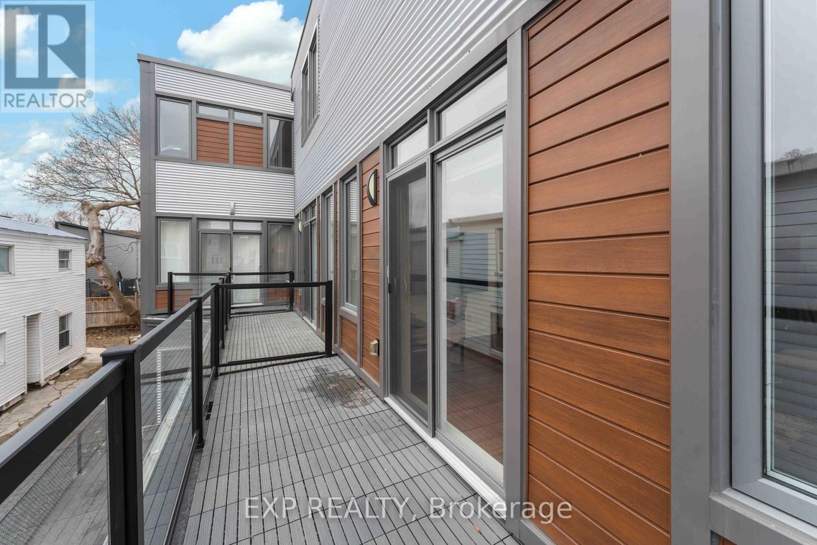 9 ANDERSON STREET - 14