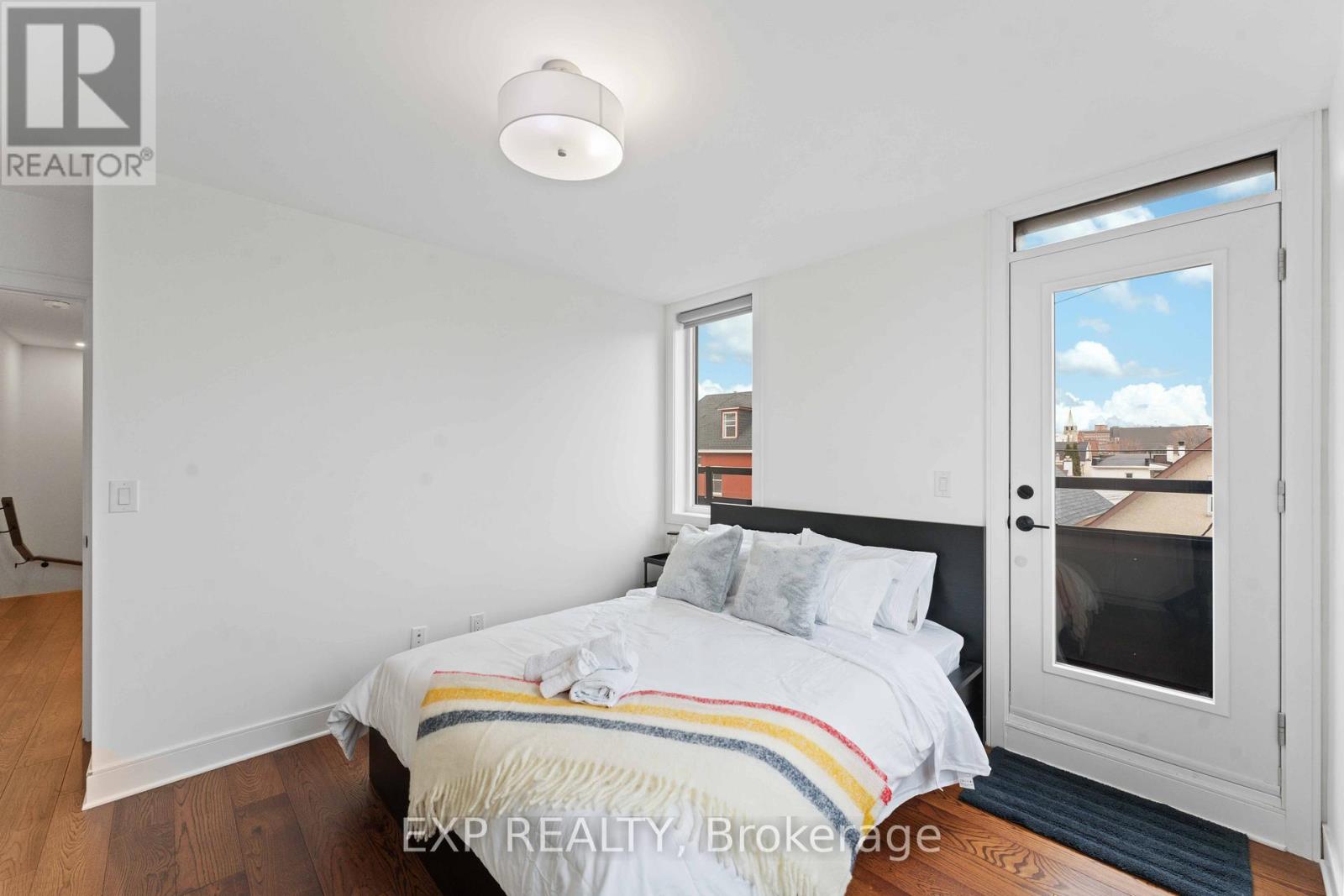 9 ANDERSON STREET - 17