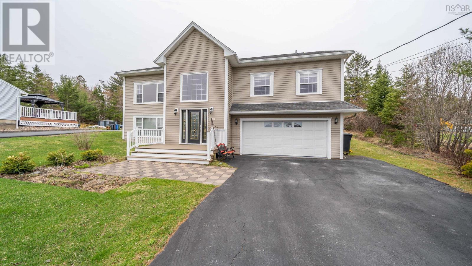 Property photo of 81 Orchard Drive