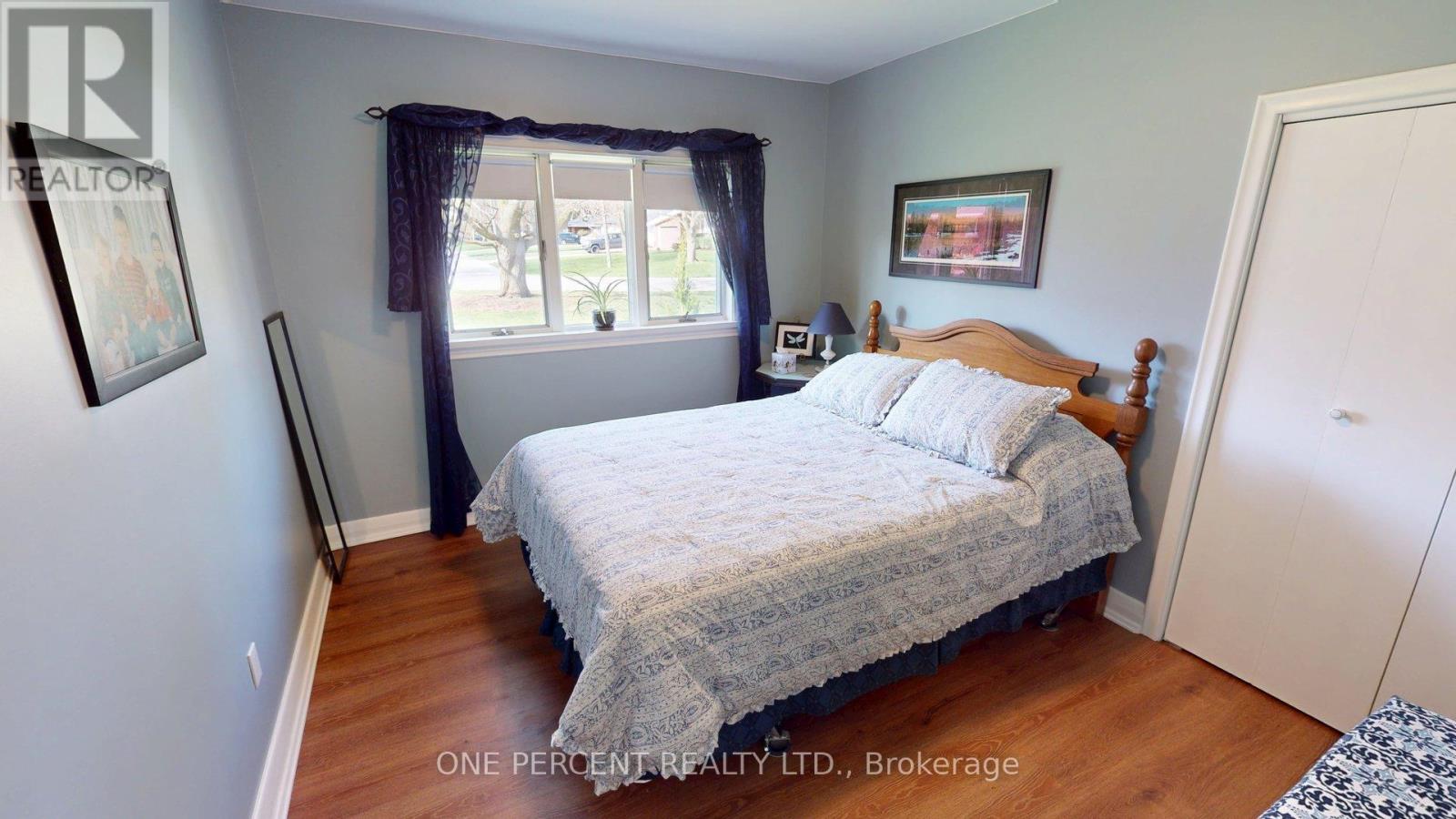 16 DALEVIEW CRESCENT - 12
