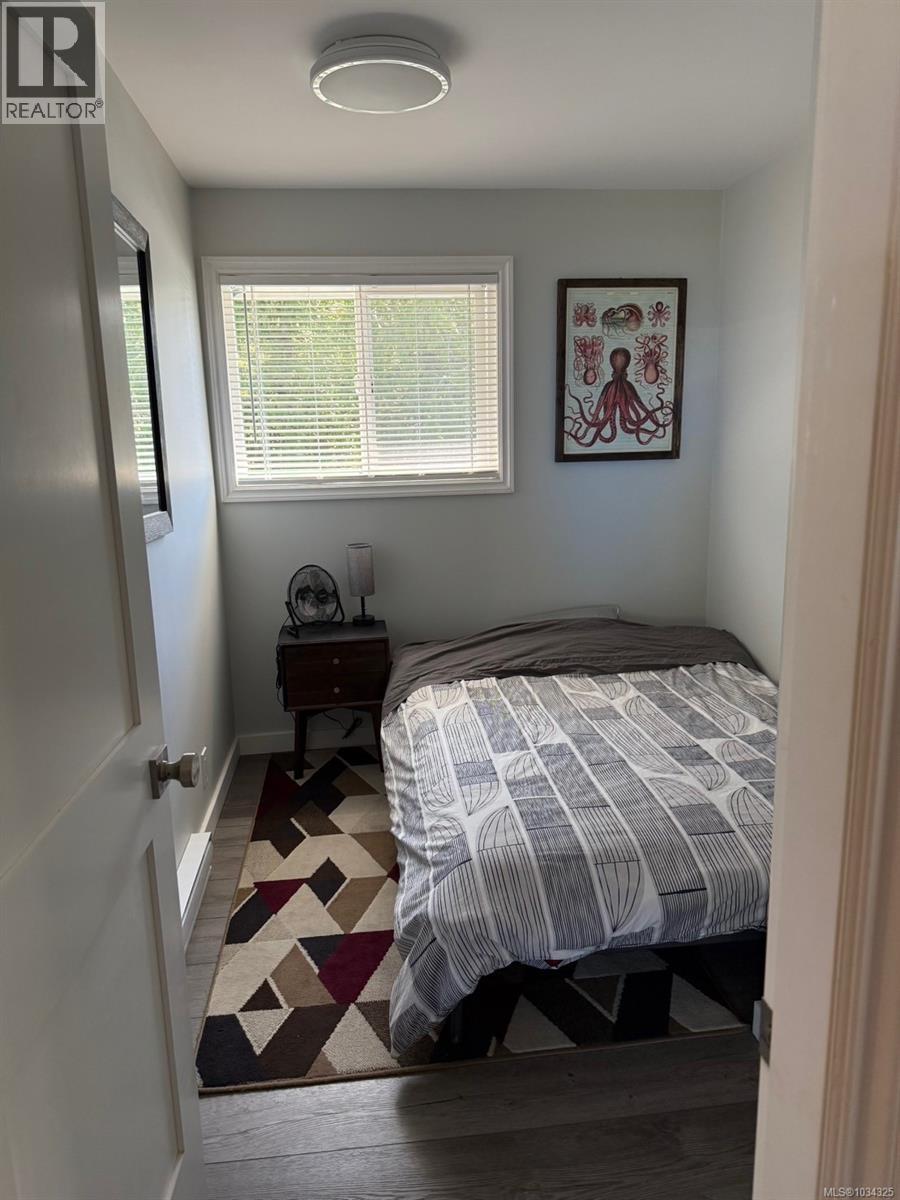 251 Frigate Rd - 6